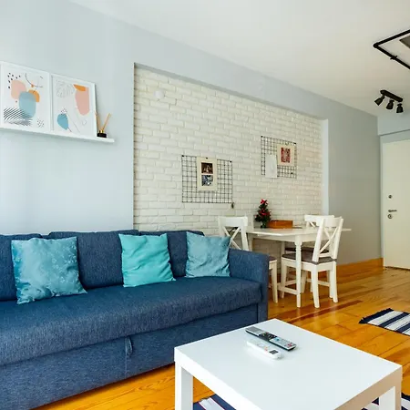 Stylish Duplex With Elevator Apartmán