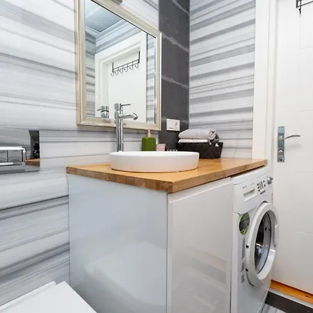 Apartmán Stylish Duplex With Elevator *