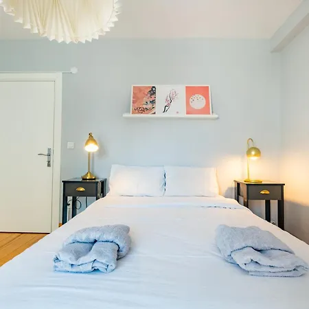 Stylish Duplex With Elevator Apartmán *